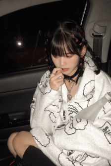 美女邻居在线